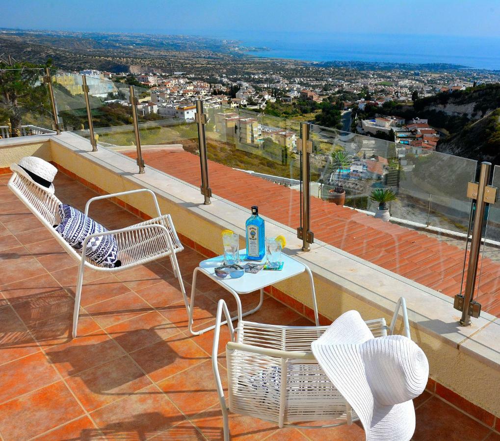 Villa Ocean Breeze Peyia Ngoại thất bức ảnh