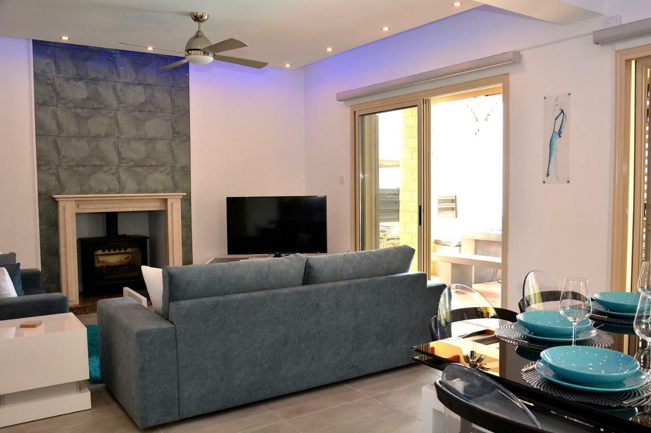 Villa Ocean Breeze Peyia Ngoại thất bức ảnh